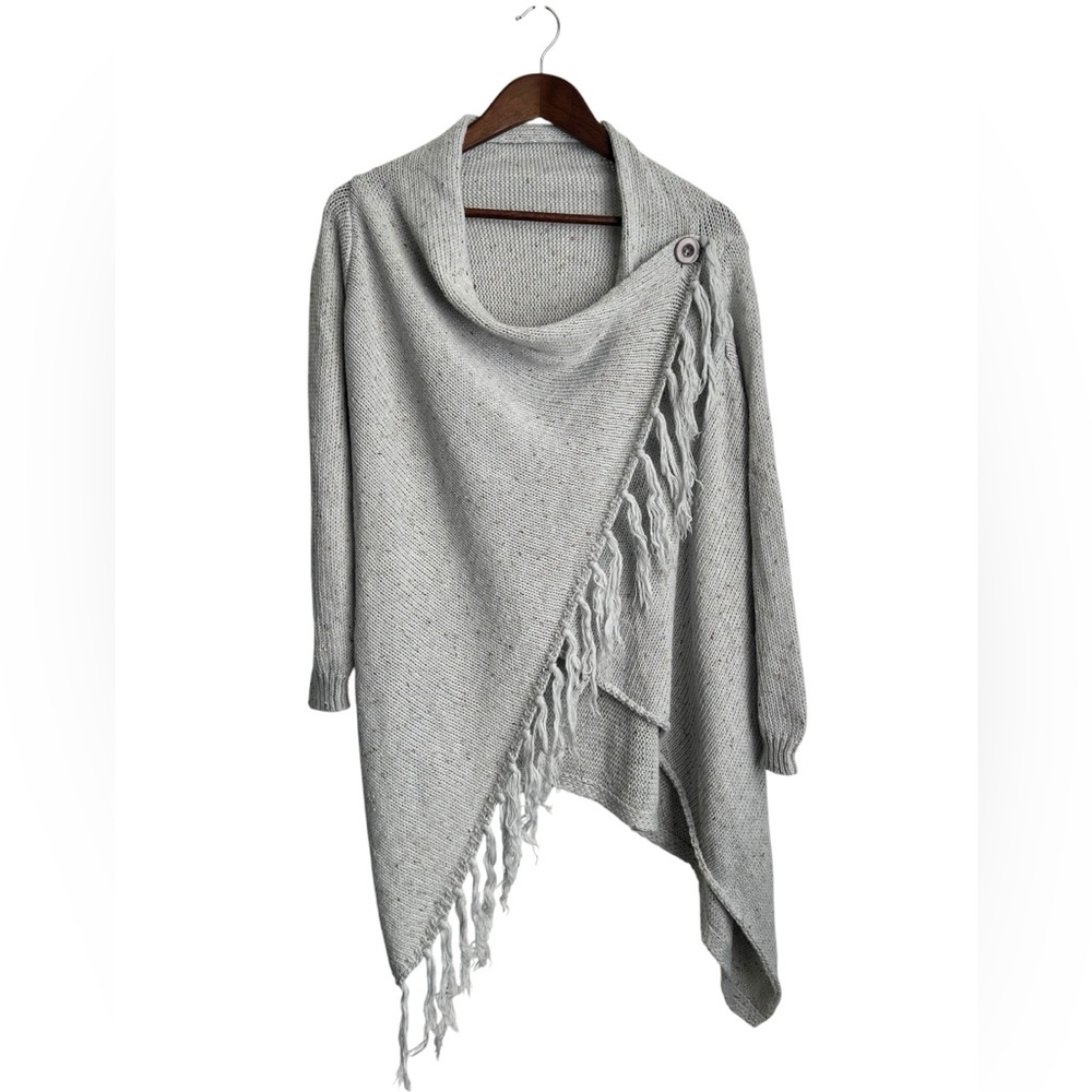 Elegant Gray Women's Poncho with Fringe est sz: Small